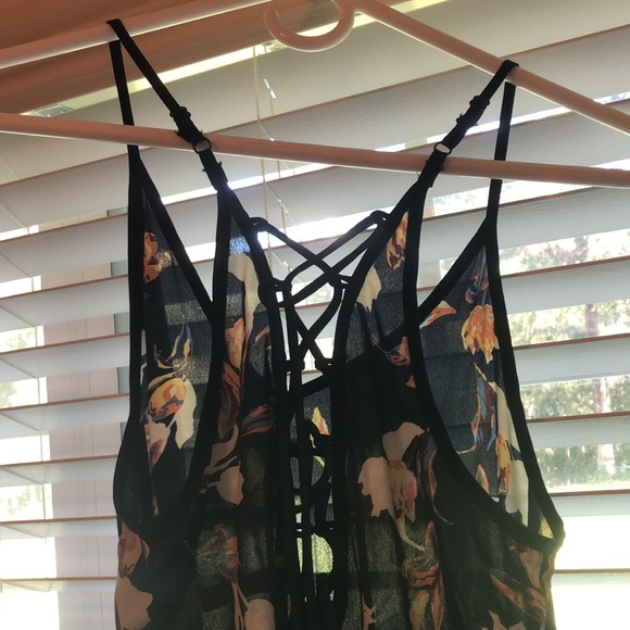 Flowing romper - Picture 3 of 3